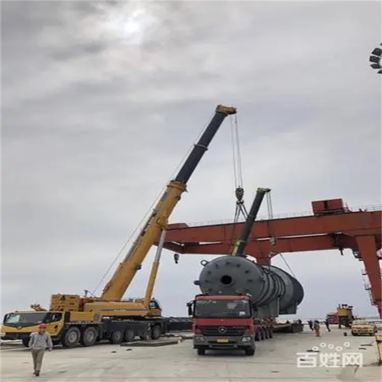 沧州如何选择好的吊车出租进行设备吊装