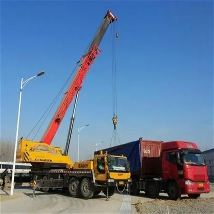 沧州吊车出租吊装大件的时候的注意事项